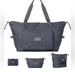 The foldie travel bag gray NWOT